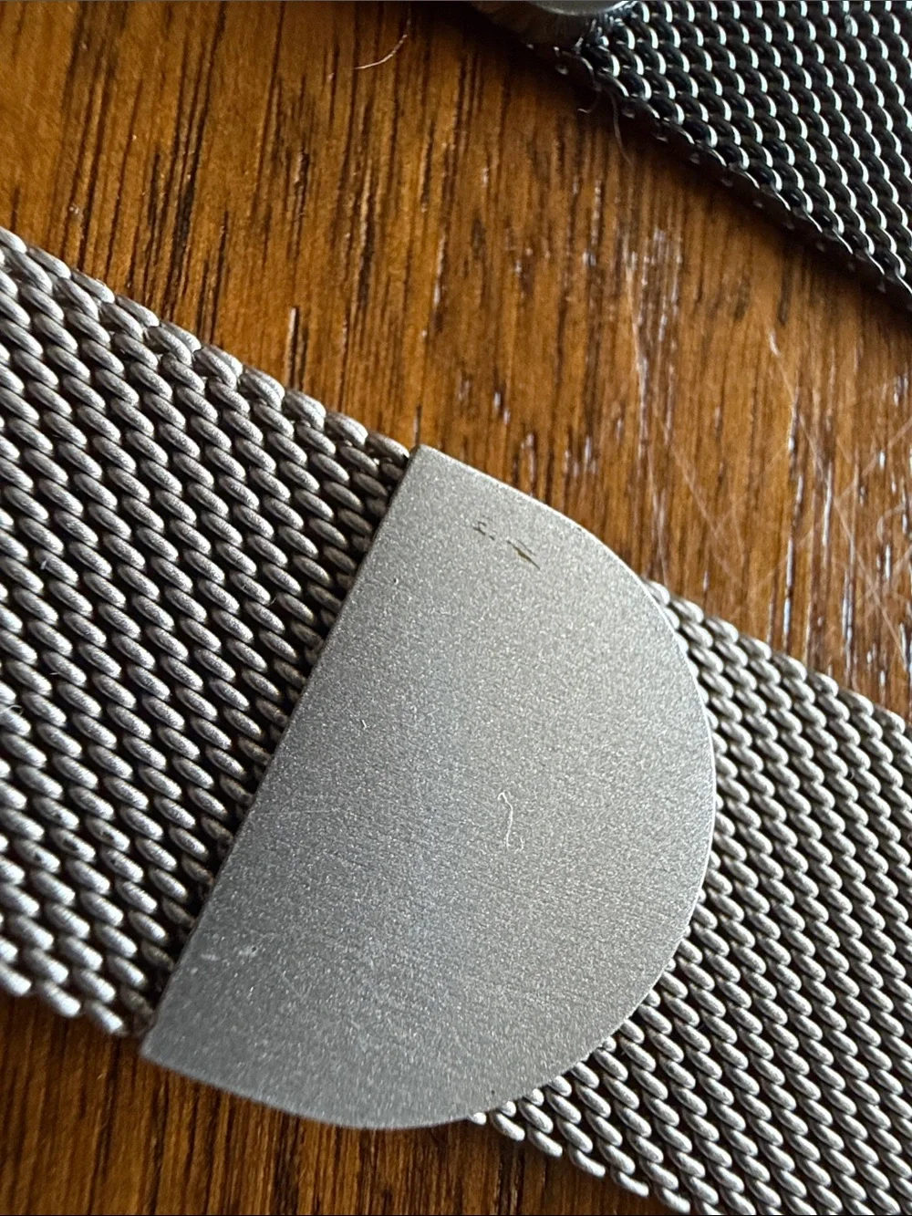 EUC Apple Milanese Mesh Watch Band Gunmetal; 2 generic bands in natural &  gold